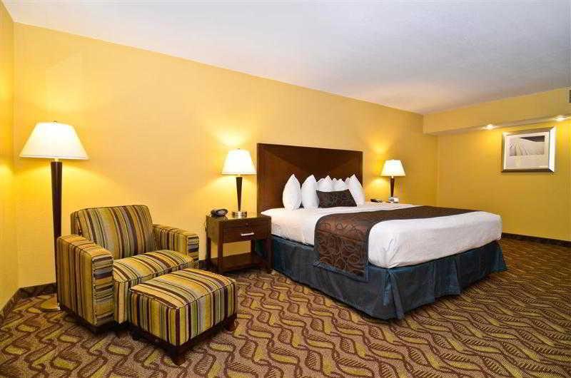 Clarion Inn & Suites Roswell Ngoại thất bức ảnh