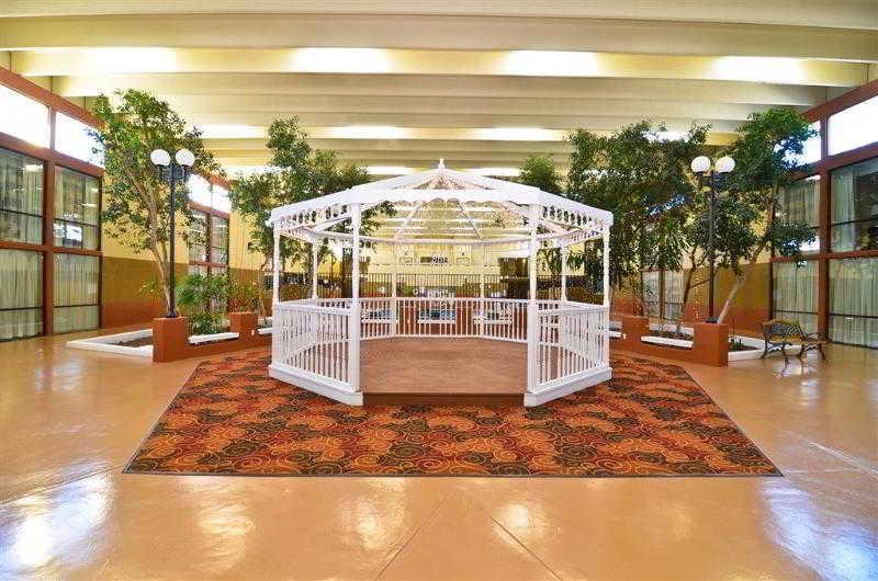 Clarion Inn & Suites Roswell Ngoại thất bức ảnh