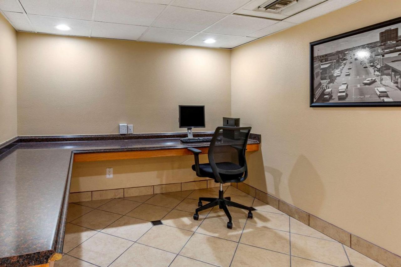 Clarion Inn & Suites Roswell Ngoại thất bức ảnh