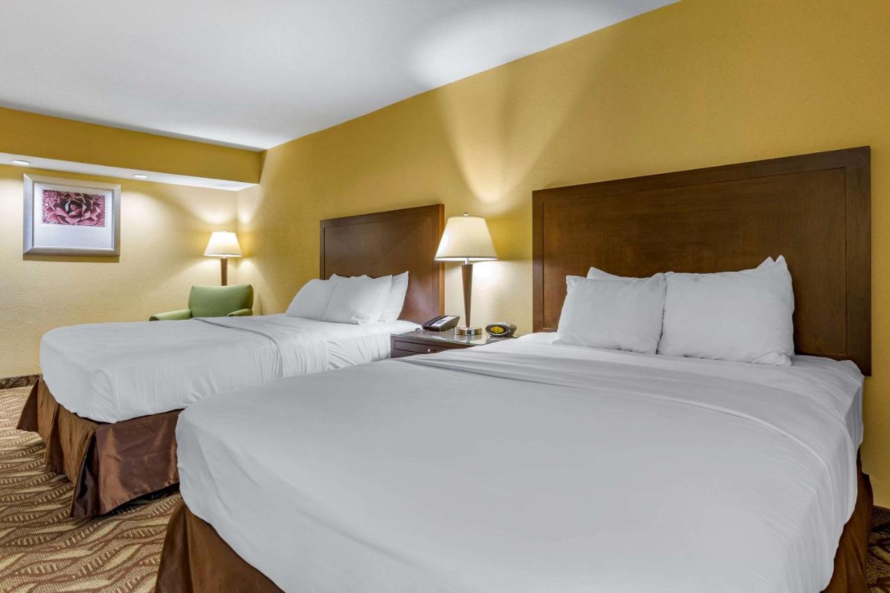 Clarion Inn & Suites Roswell Ngoại thất bức ảnh